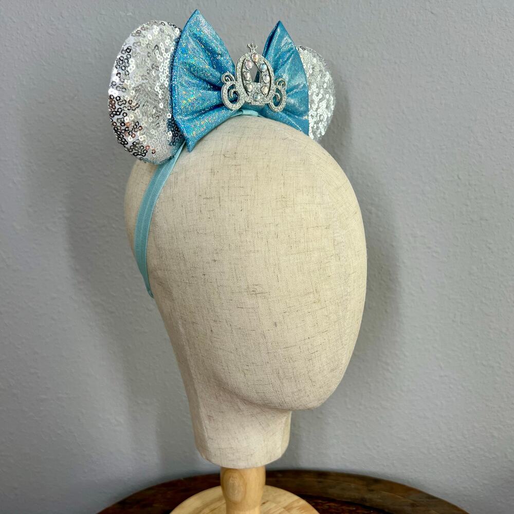 Elastic Cinderella Minnie Ears | Disney-Inspired Mouse Ears - Picture 5 of 5